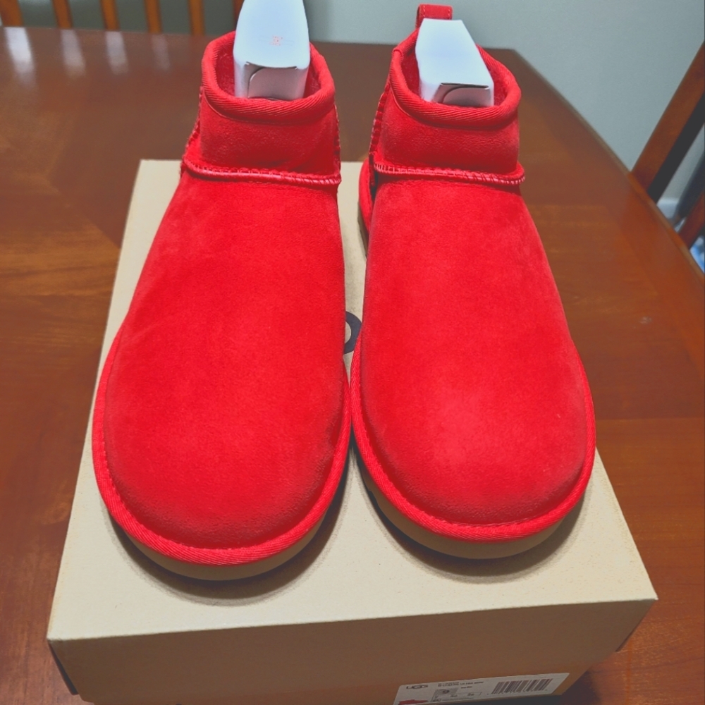 Red Uggs